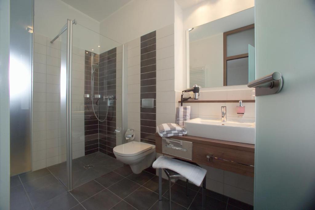 Hotel Bruehlerhoehe Erfurt Ruang foto